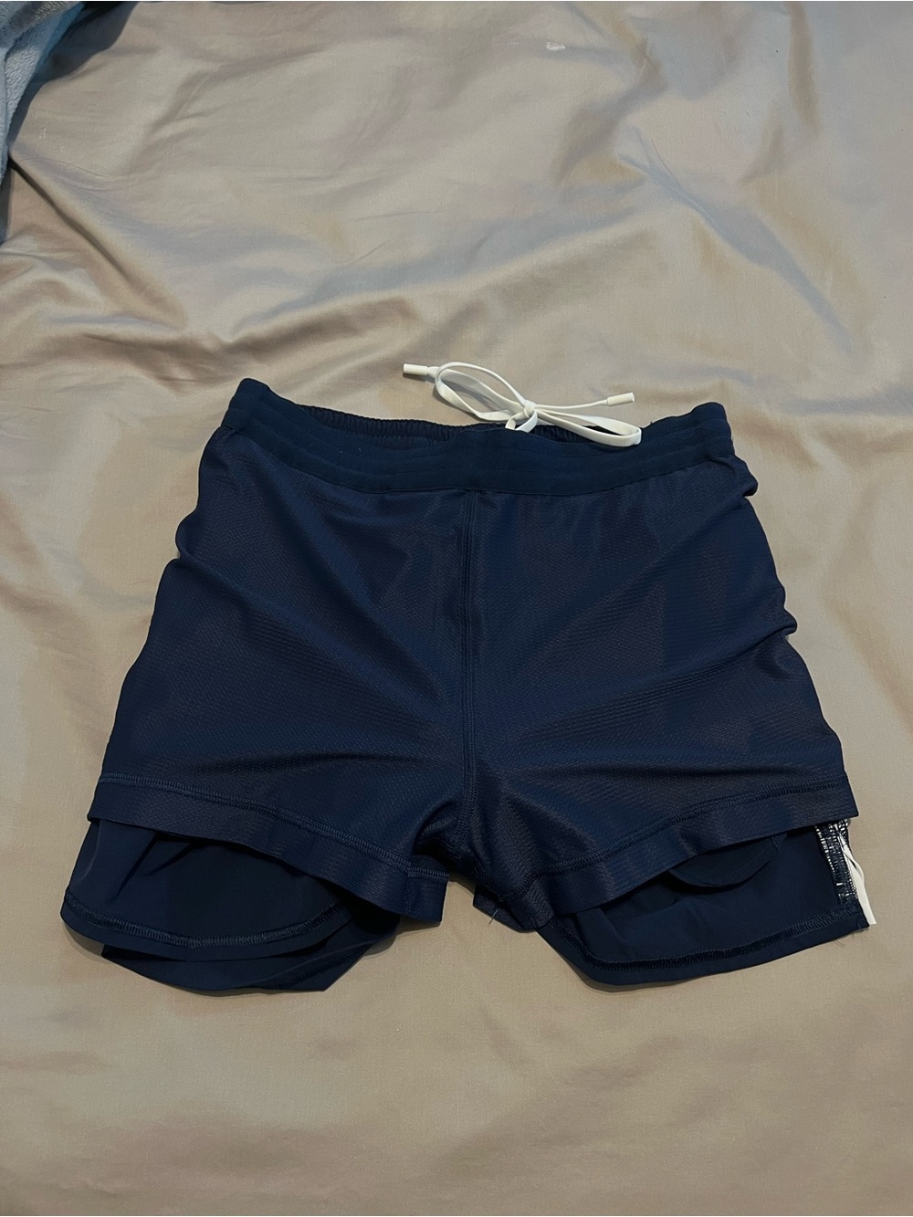 Court Rival High-Rise Short 3" - Picture 3 of 5